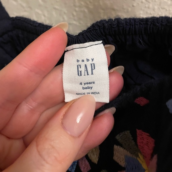 Baby gap twirl dress (4T) - Picture 2 of 3